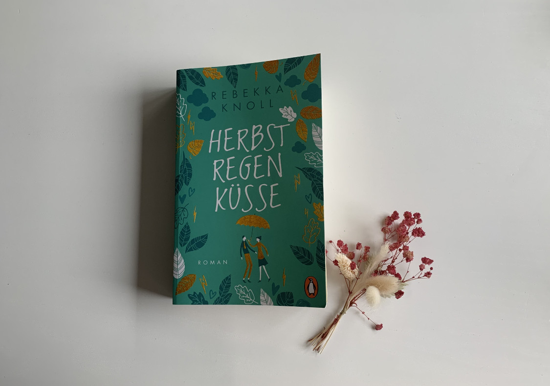 Read more about the article [Rezension] Rebekka Knoll – Herbstregenküsse